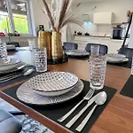 Apartamento Uniqe I Stilvolle 115qm I Terrasse I Bbq *